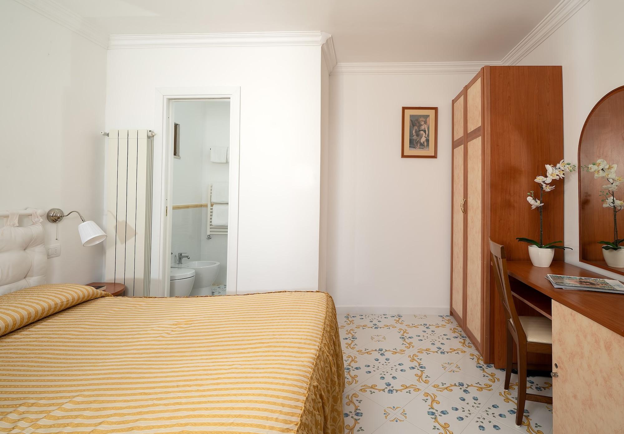 Il Girasole Hotel 3*